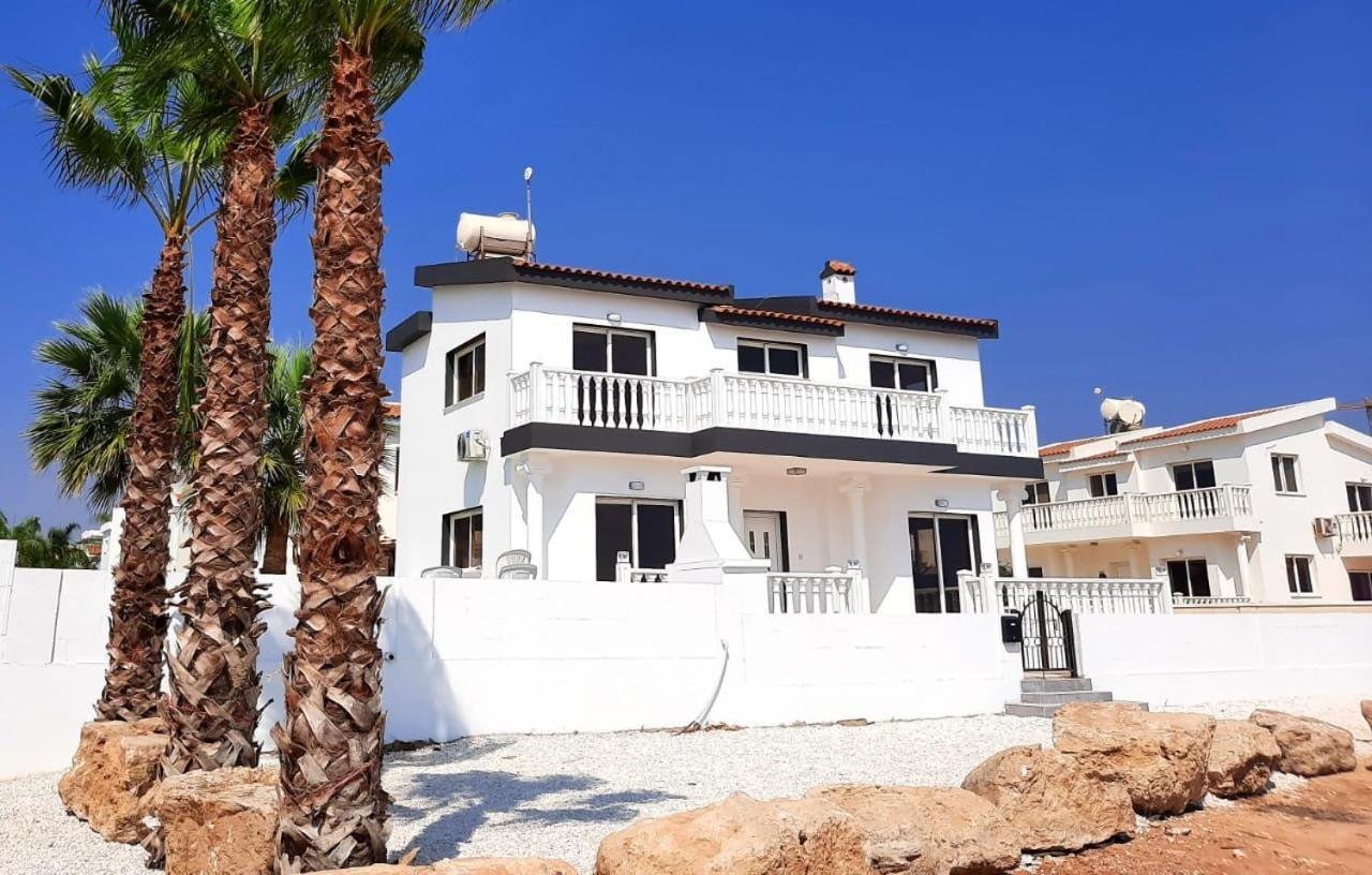 Villa Suncity Boutique Beachfront Αγία Νάπα Εξωτερικό φωτογραφία