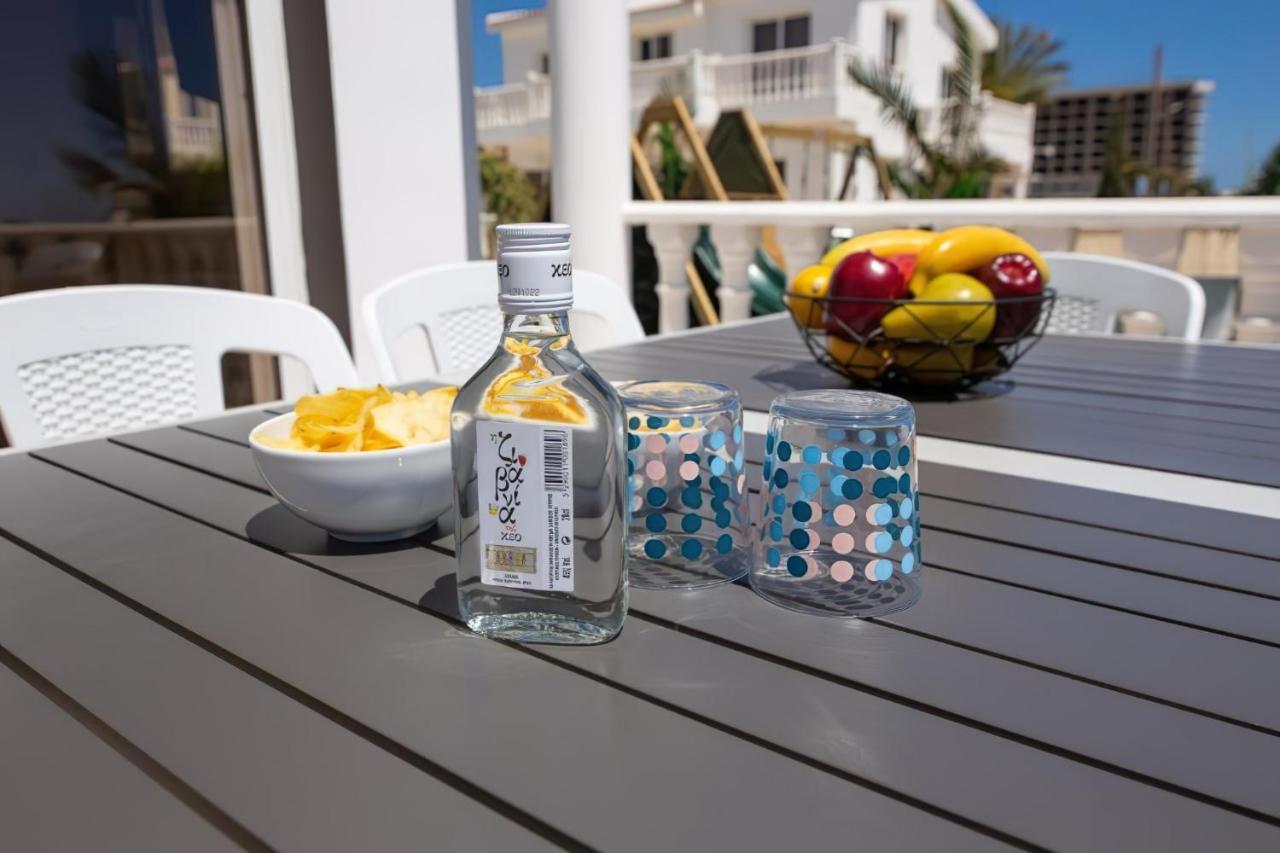 Villa Suncity Boutique Beachfront Αγία Νάπα Εξωτερικό φωτογραφία