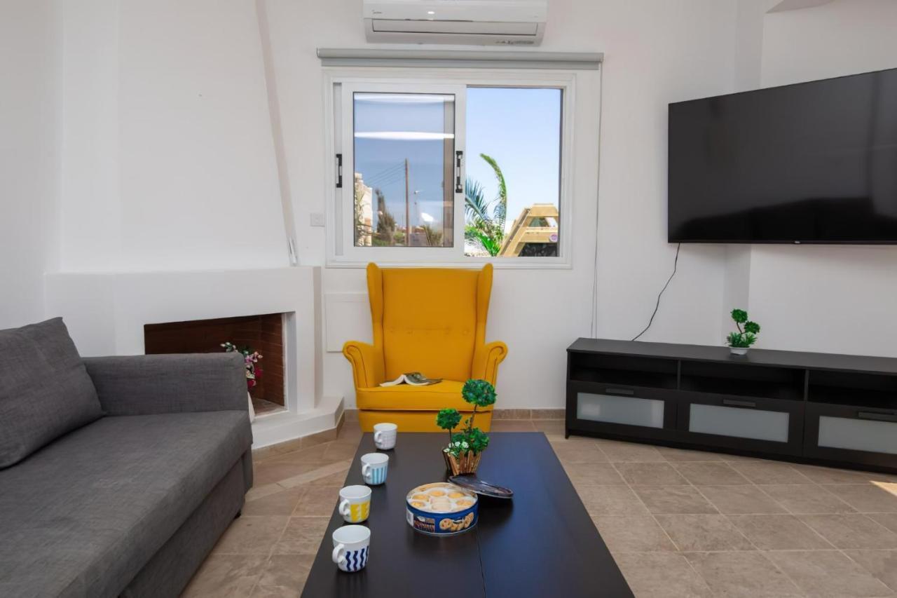 Villa Suncity Boutique Beachfront Αγία Νάπα Εξωτερικό φωτογραφία