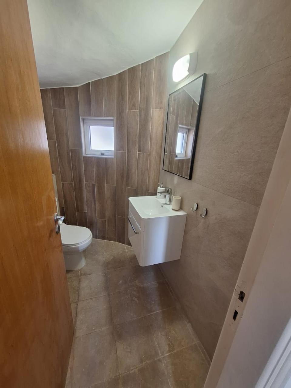 Villa Suncity Boutique Beachfront Αγία Νάπα Εξωτερικό φωτογραφία